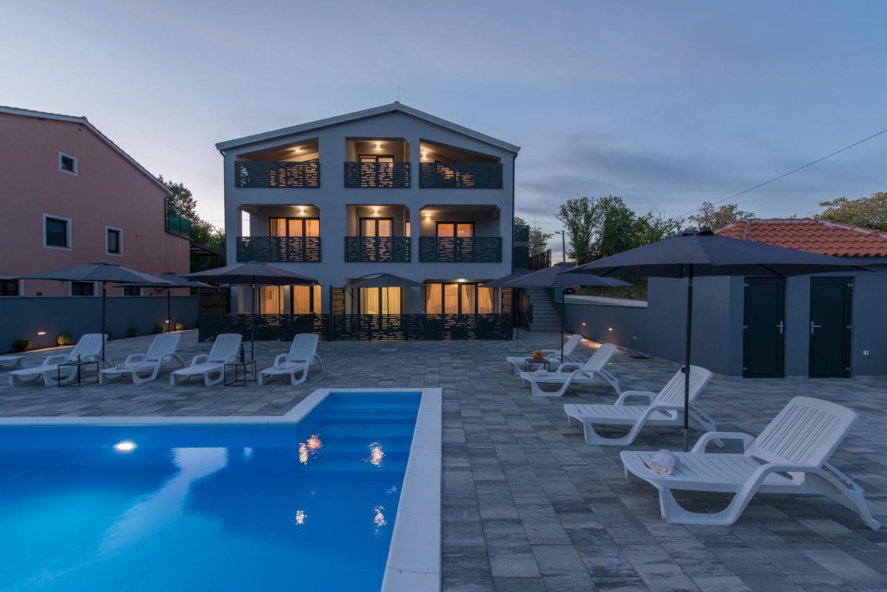 Apartmani Natalija Poreč Exterior foto